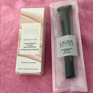 New Laura Geller Quench-N-Tint Lightweight Tinted Moisturizer 
Porcelain/Fair
